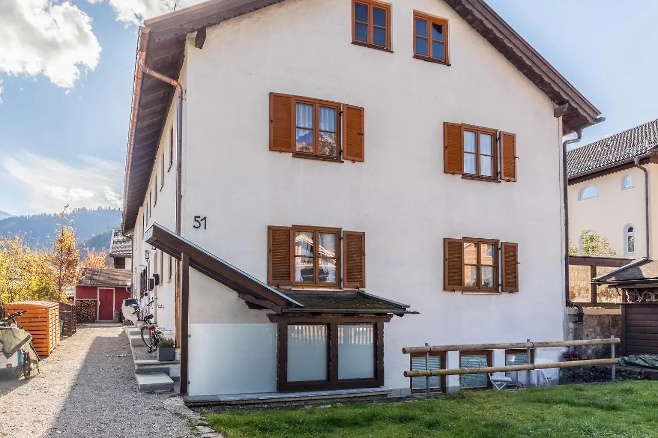 Schöne Ferienwohnung in Garmisch Apartment